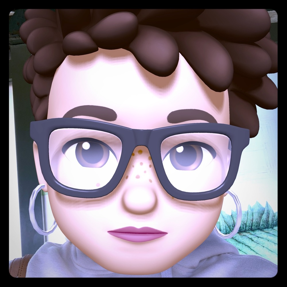 Meet your Posher, Selina